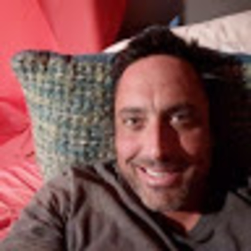 Meet your Posher, Zachary